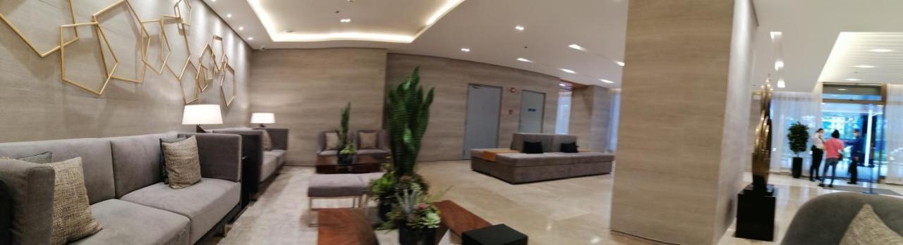 S Residencestower 3 - L&R Staycation Пасай Екстериор снимка